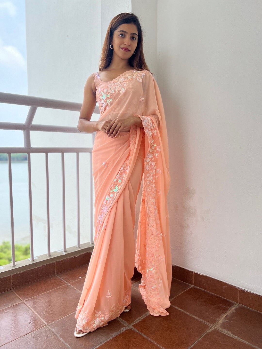 

Kalista Floral Embellished Sequinned Saree, Peach
