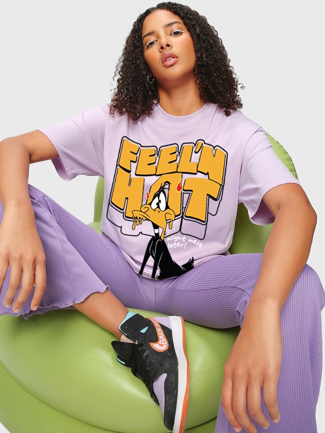 

Bewakoof Looney Tunes Printed Pure Cotton Oversized T-shirt, Purple