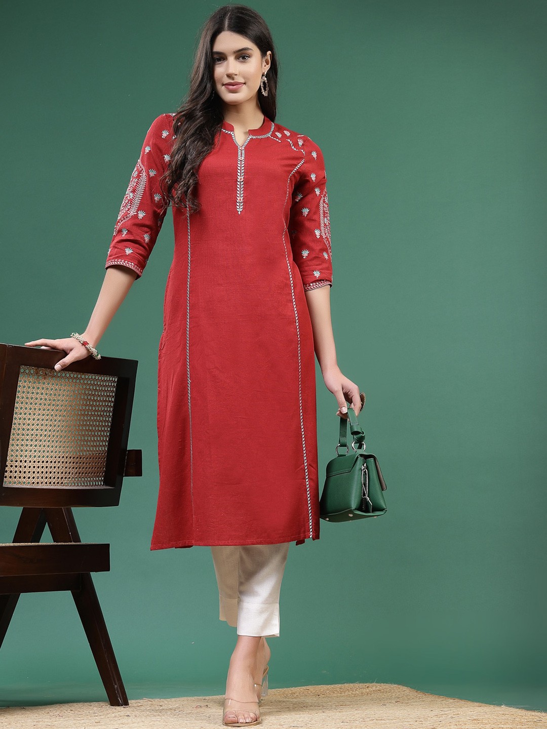 

Ramas Floral Embroidered Straight Pure Cotton Kurta, Maroon