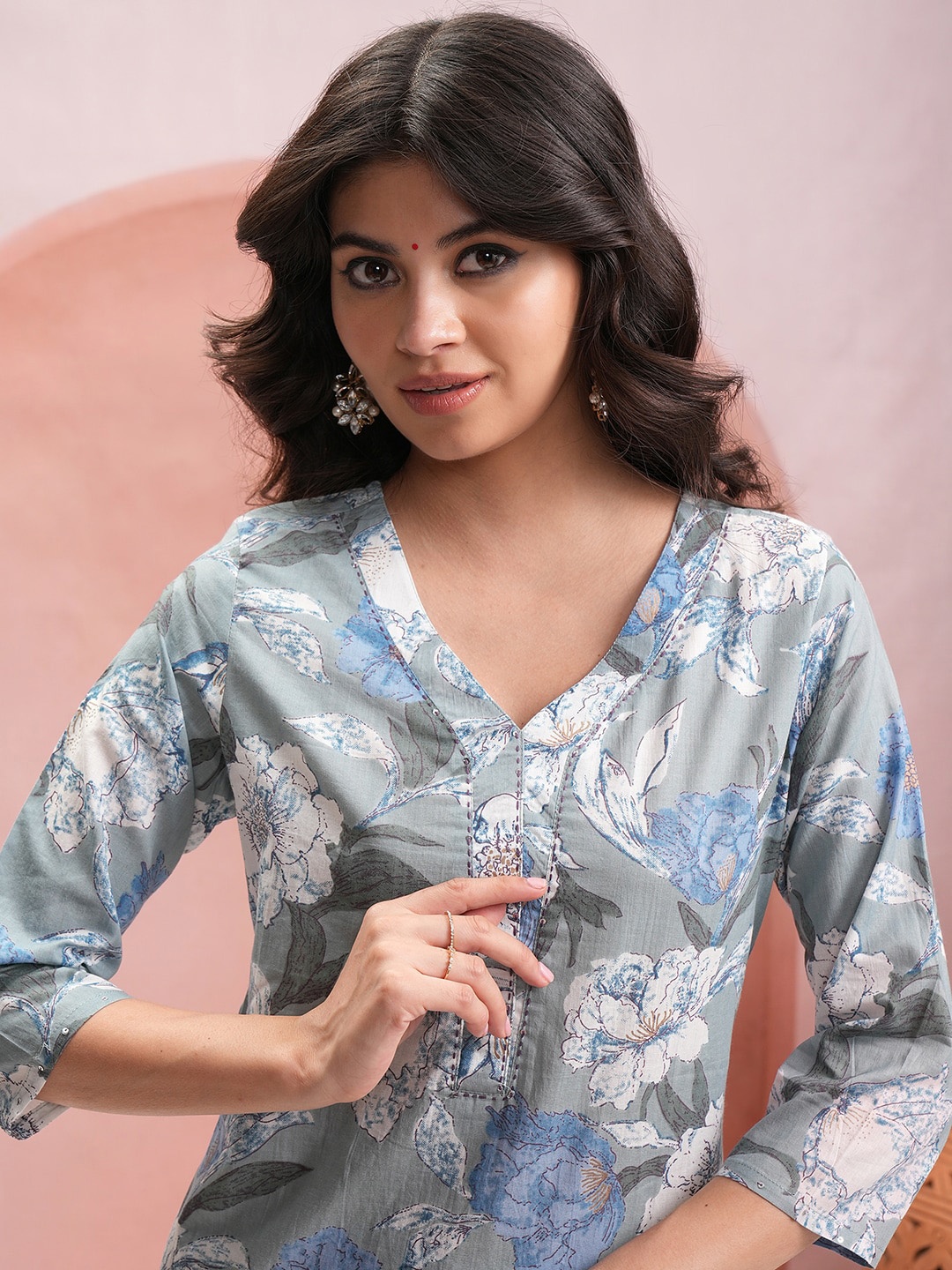Vishudh Floral Printed Flared Sleeves Pure Cotton Kurta, Grey