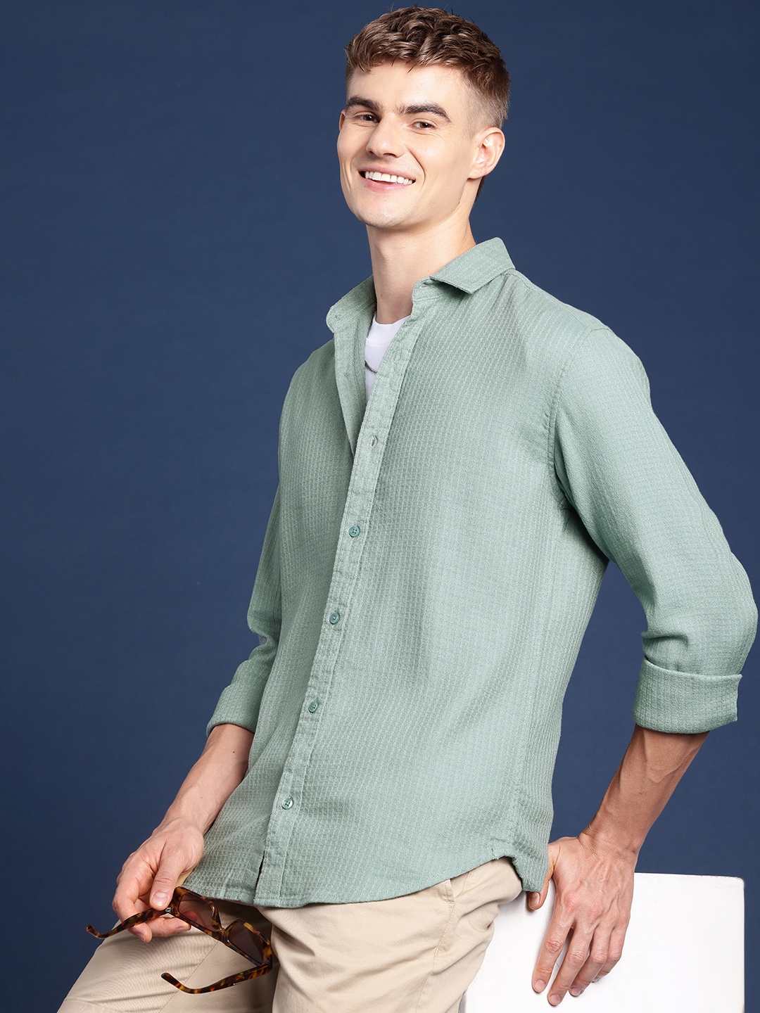 

Mast & Harbour Men Self Design Casual Shirt, Green