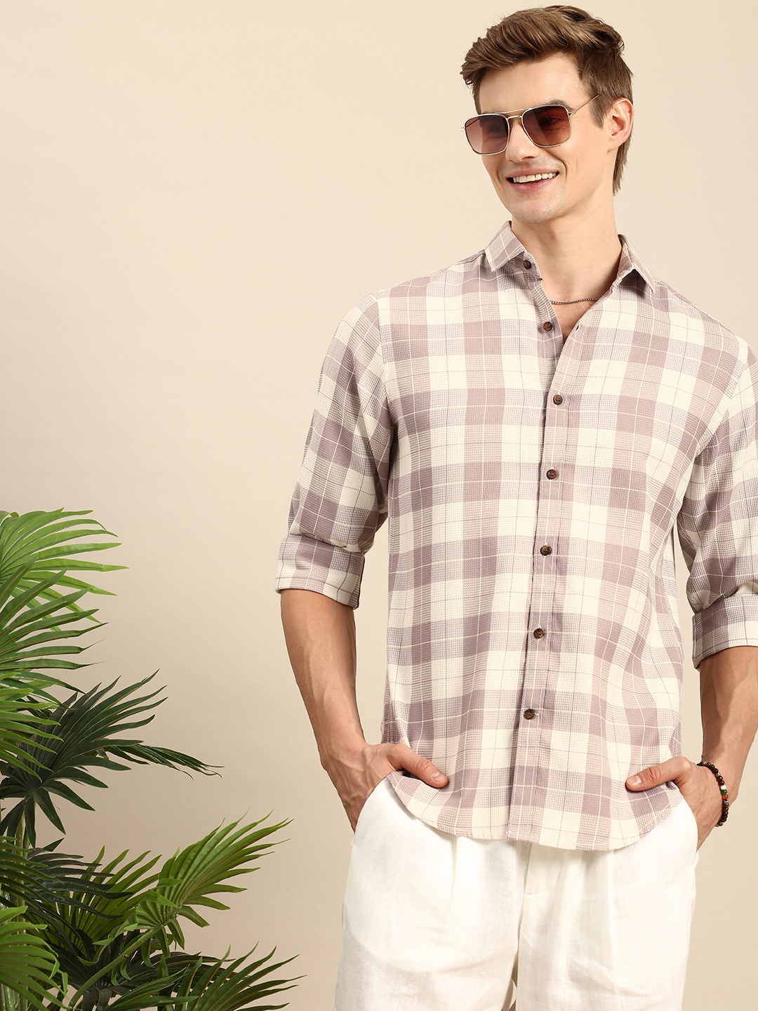 

Mast & Harbour Men Checked Casual Shirt, Taupe