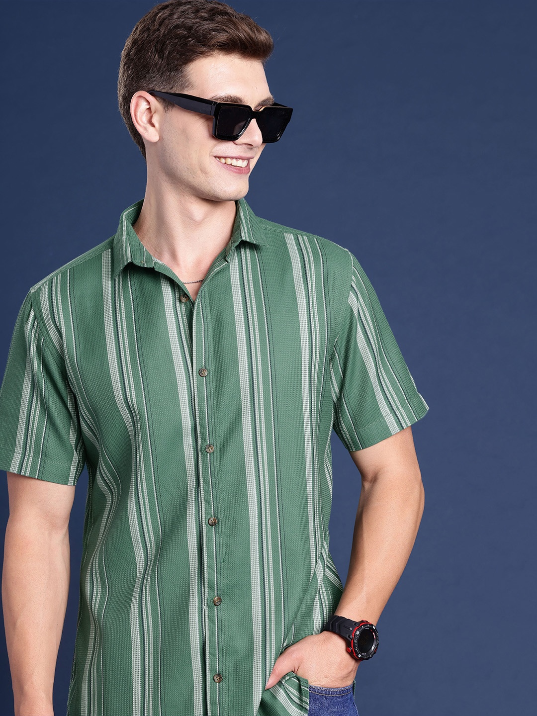 

Mast & Harbour Men Striped Casual Shirt, Green