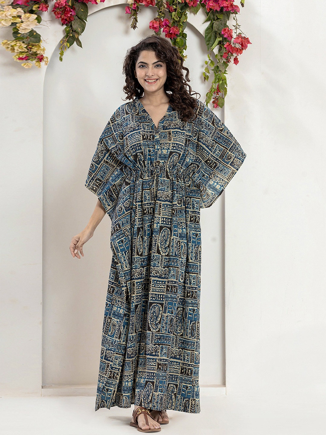

FEATHERS CLOSET Ethnic Motifs Printed Pure Cotton Maxi Kaftan Nightdress, Blue