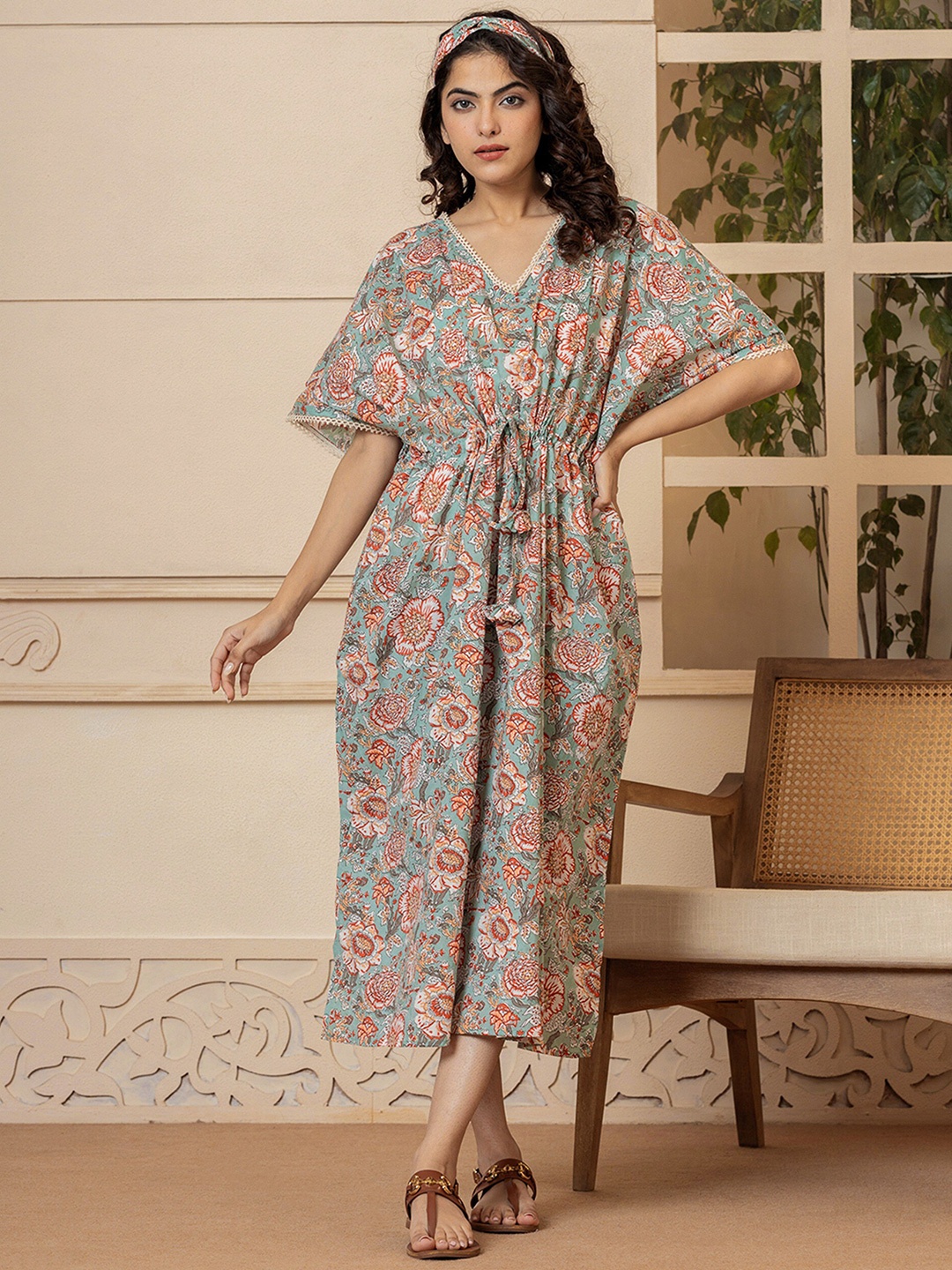 

FEATHERS CLOSET Ethnic Motifs Printed Pure Cotton Maxi Kaftan Nightdress, Green