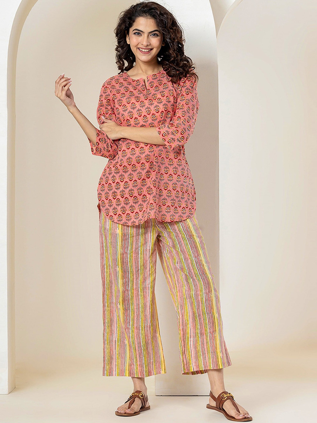 

FEATHERS CLOSET Printed Pure Cotton Top With Trousers Co-Ords, Pink