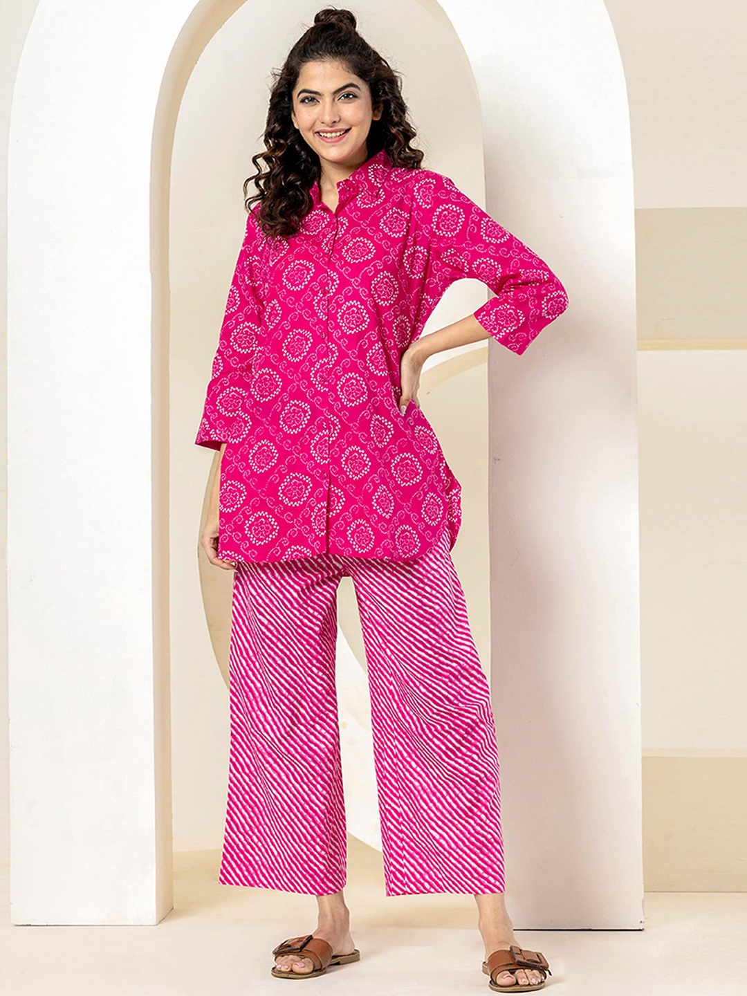 

FEATHERS CLOSET Women Printed Night suit, Pink