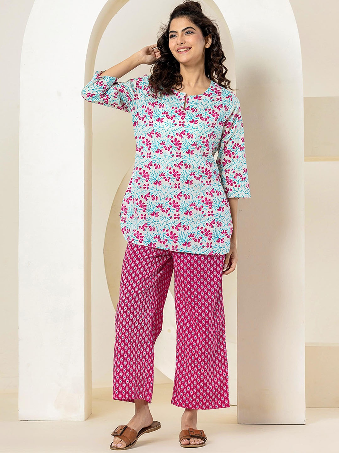 

FEATHERS CLOSET Floral Printed Pure Cotton Co-Ords Set, Pink