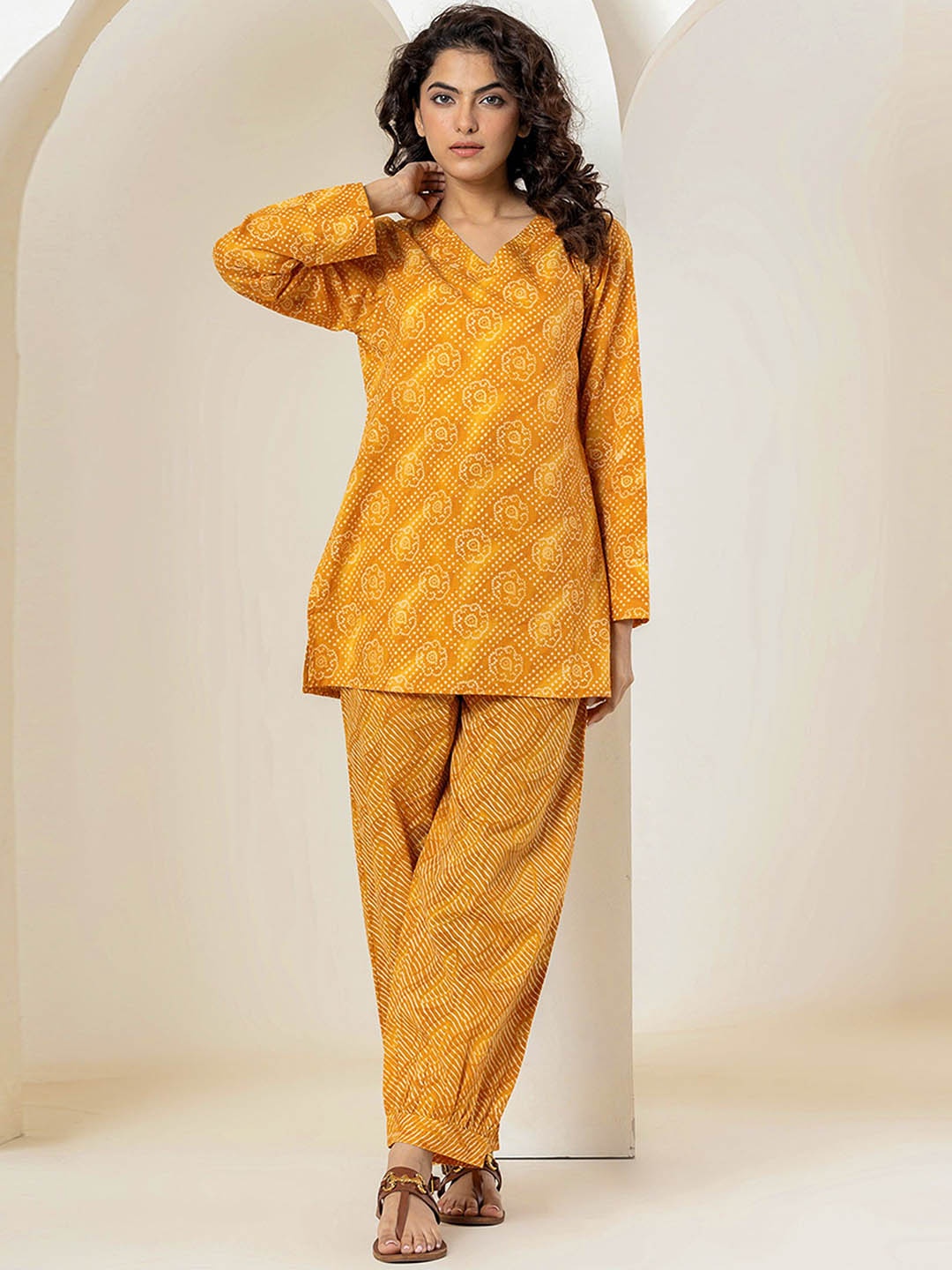 

FEATHERS CLOSET Printed Pure Cotton Top With Trousers, Yellow