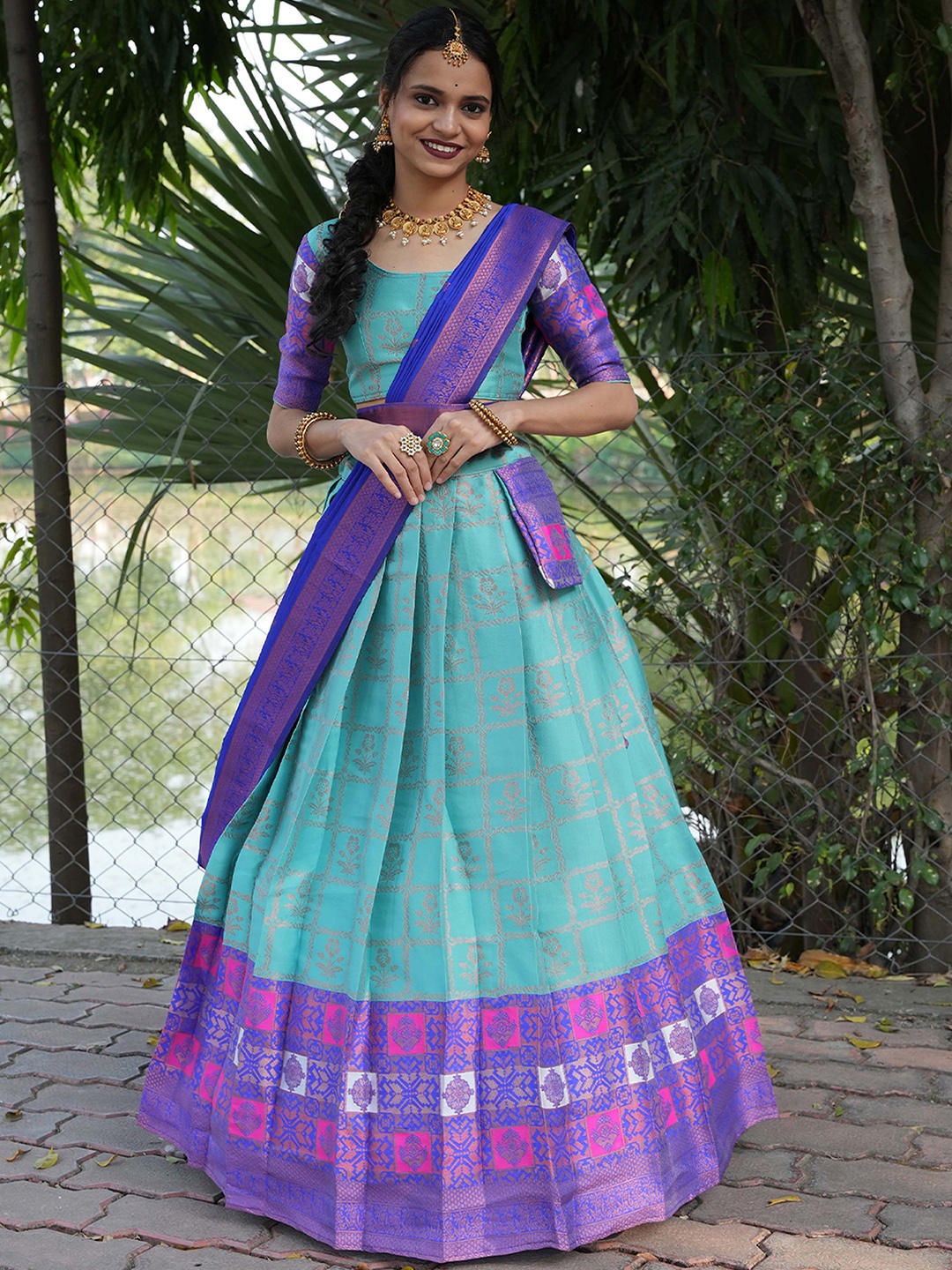 

Fabcartz Woven Deisgn Semi-Stitched Lehenga & Unstitched Blouse With Dupatta, Turquoise blue