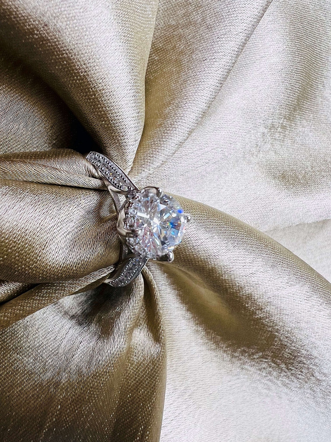 

Arte Jewels 92.5 Sterling Silver CZ Studded Solitaire Ring