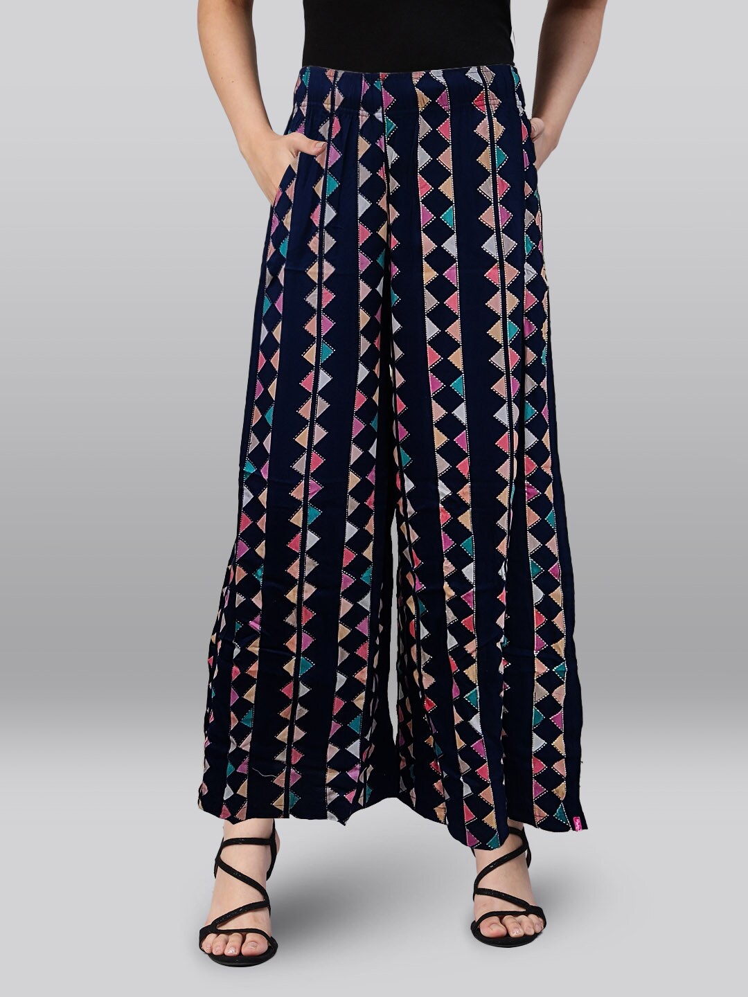 

LYRA Women Geometric Printed Wide Leg Palazzos, Navy blue