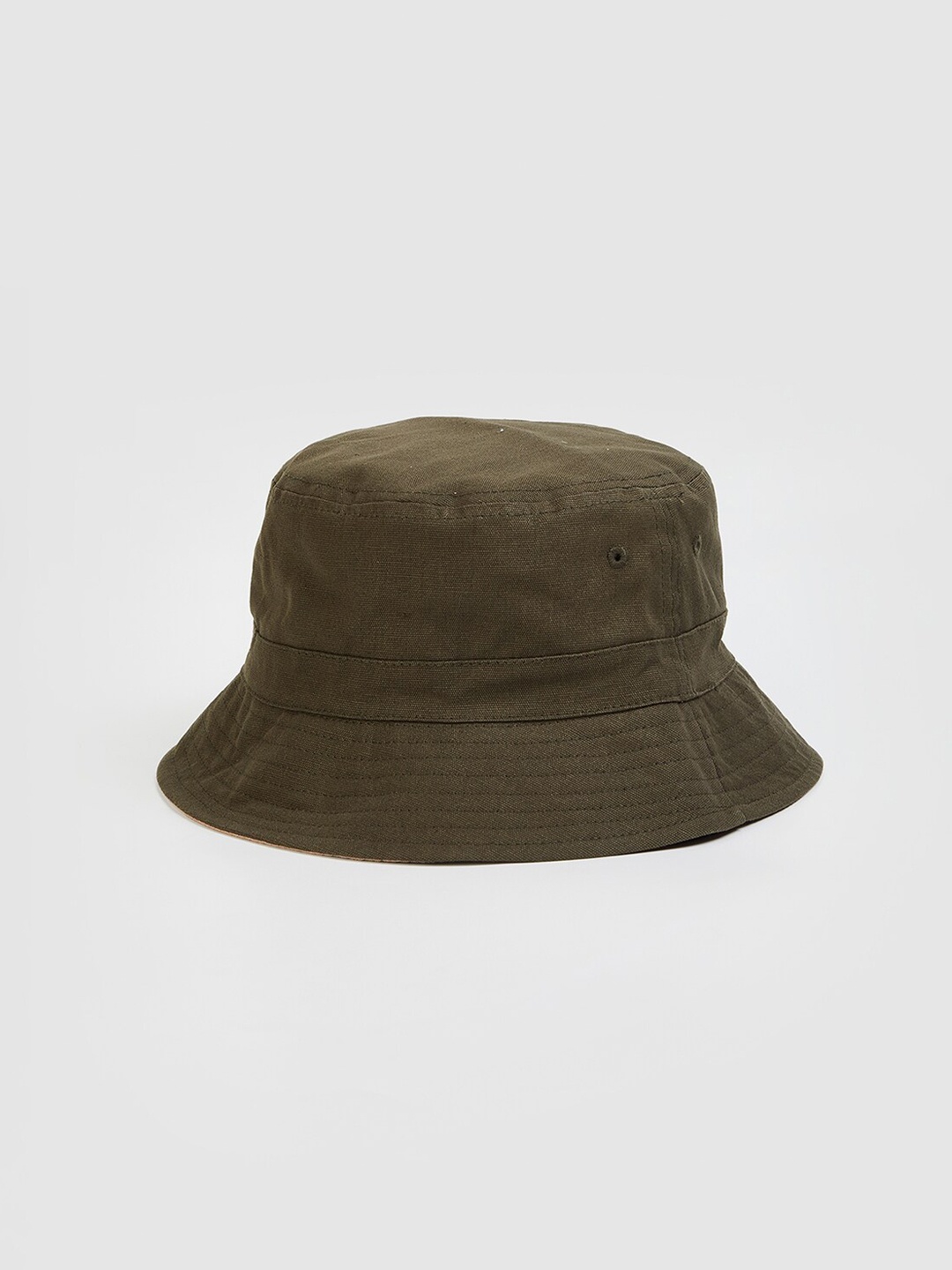 

max Men Textured Bucket Hat, Olive