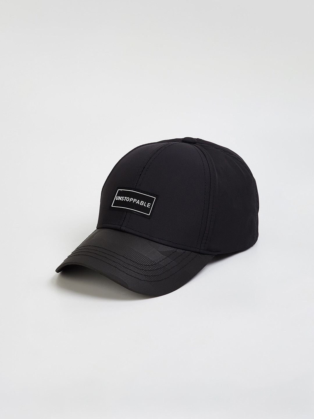 

max Men Embroidered Baseball Cap, Black