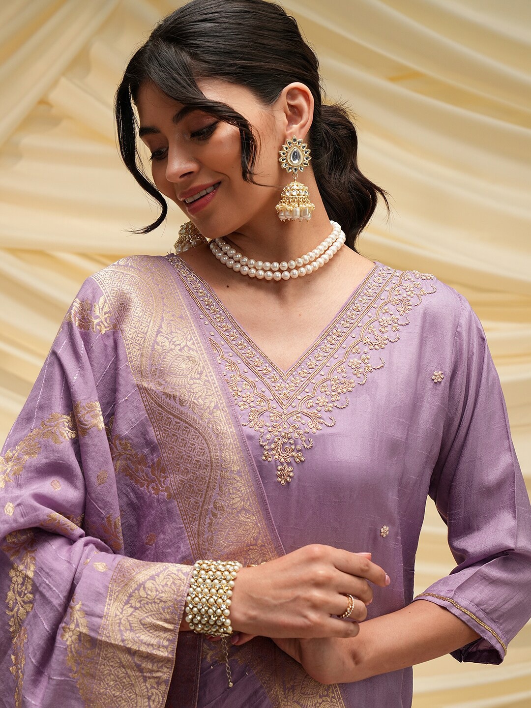 

Vishudh Lavender Floral Embroidered Kurta with Trousers & With Dupatta