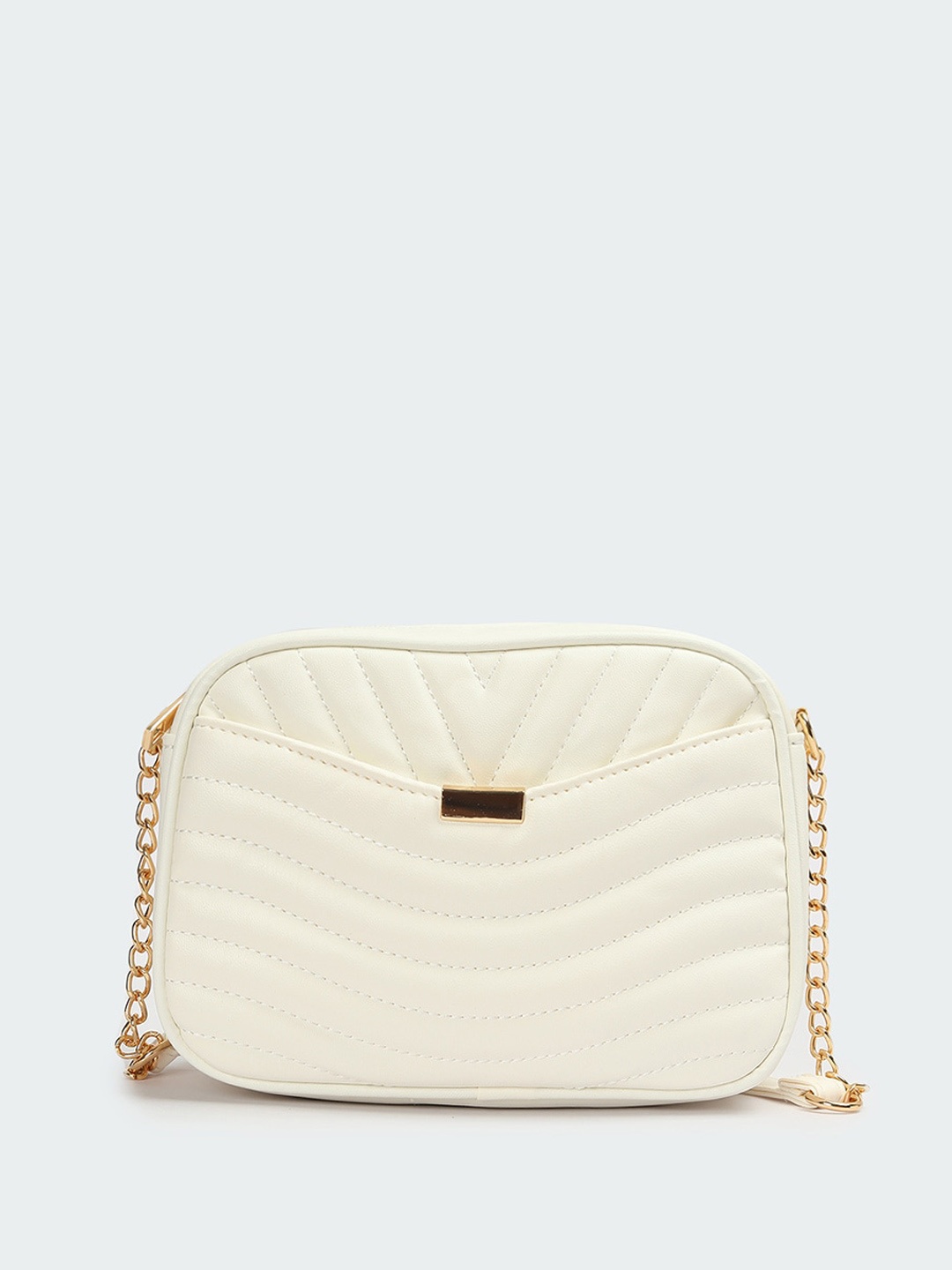 

max Structured Sling Bag with Quilted, Off white