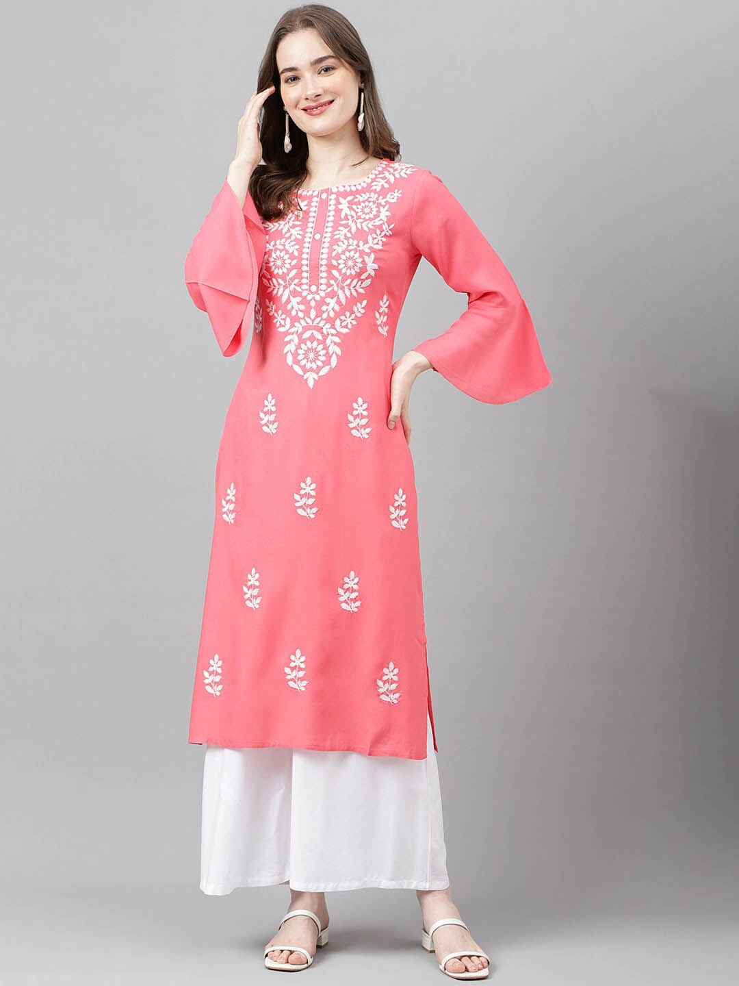 

ANANDITA Ethnic Motifs Embroidered Thread Work Detailed Straight Kurta, Peach