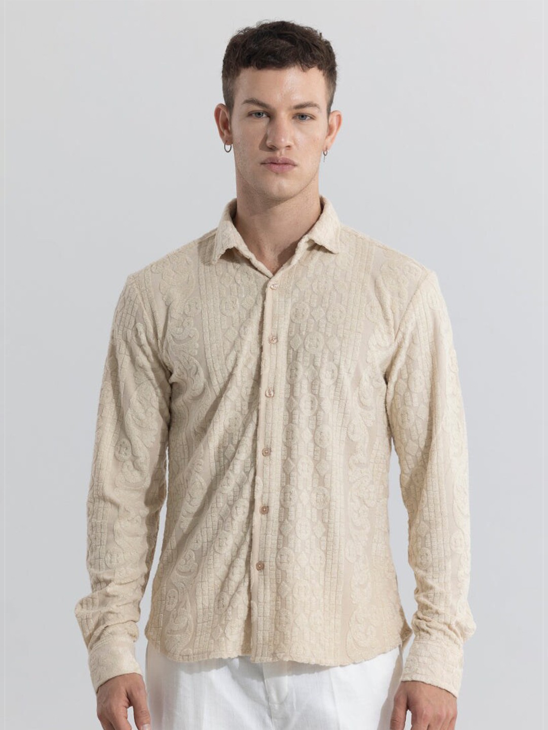 

Snitch Classic Spread Collar Long Sleeves Slim Fit Casual Shirt, Beige