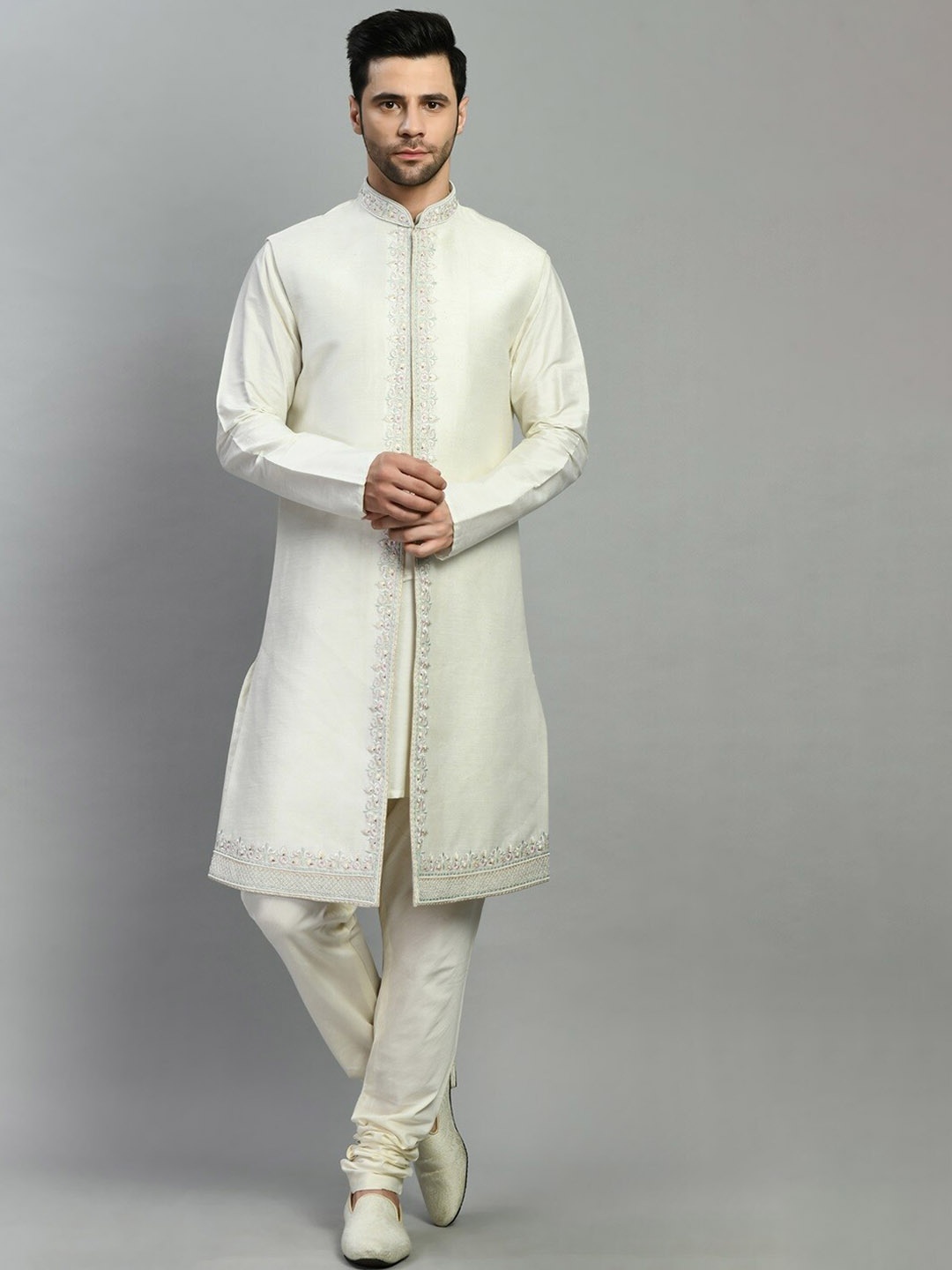 

ONE MAN SHOW Self-Design Mandarin Collar Long Sleeves Silk Sherwani Set & Jacket, Silver
