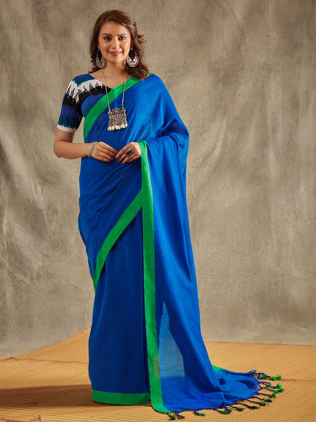 

SALWAR STUDIO Pure Cotton Saree, Blue