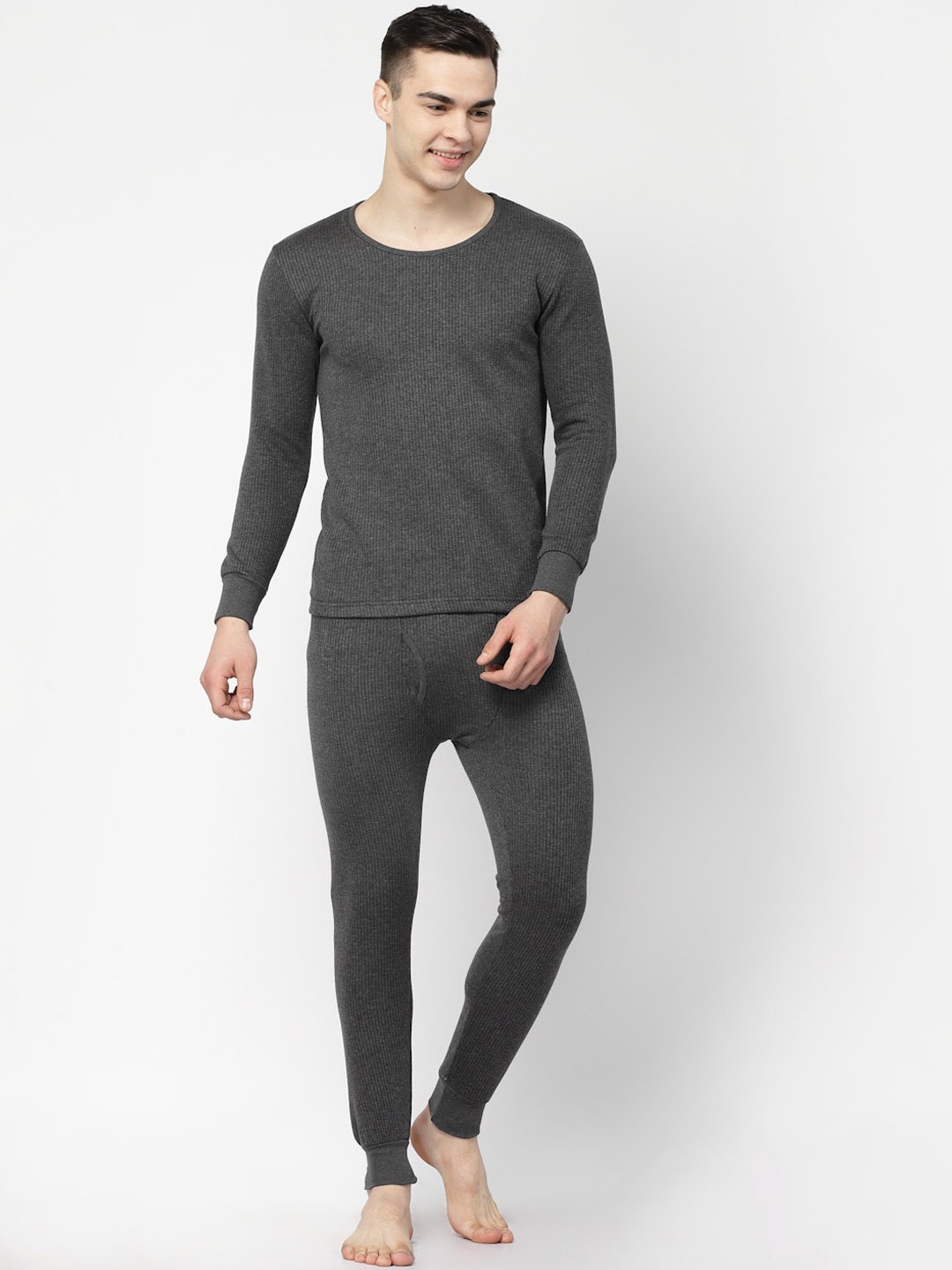 

Kalt Round Neck Thermal Set, Charcoal