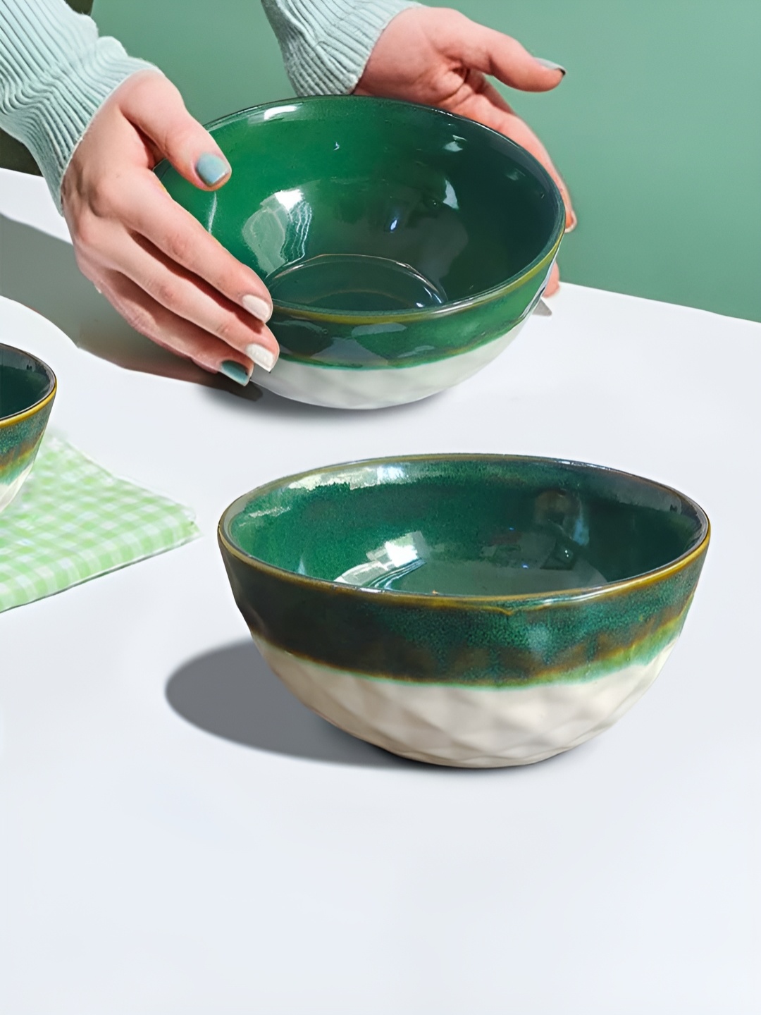 

The Earth Store White & Green 2 Pieces Ceramic Glossy Bowls