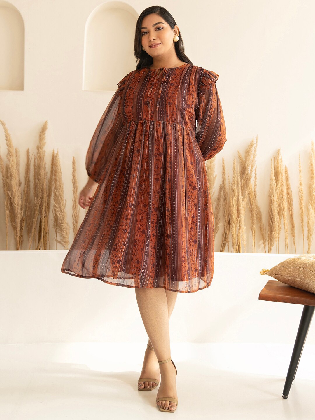 

Janasya Women's Plus Size Rust Chiffon Lurex Floral Printed Flared Dress