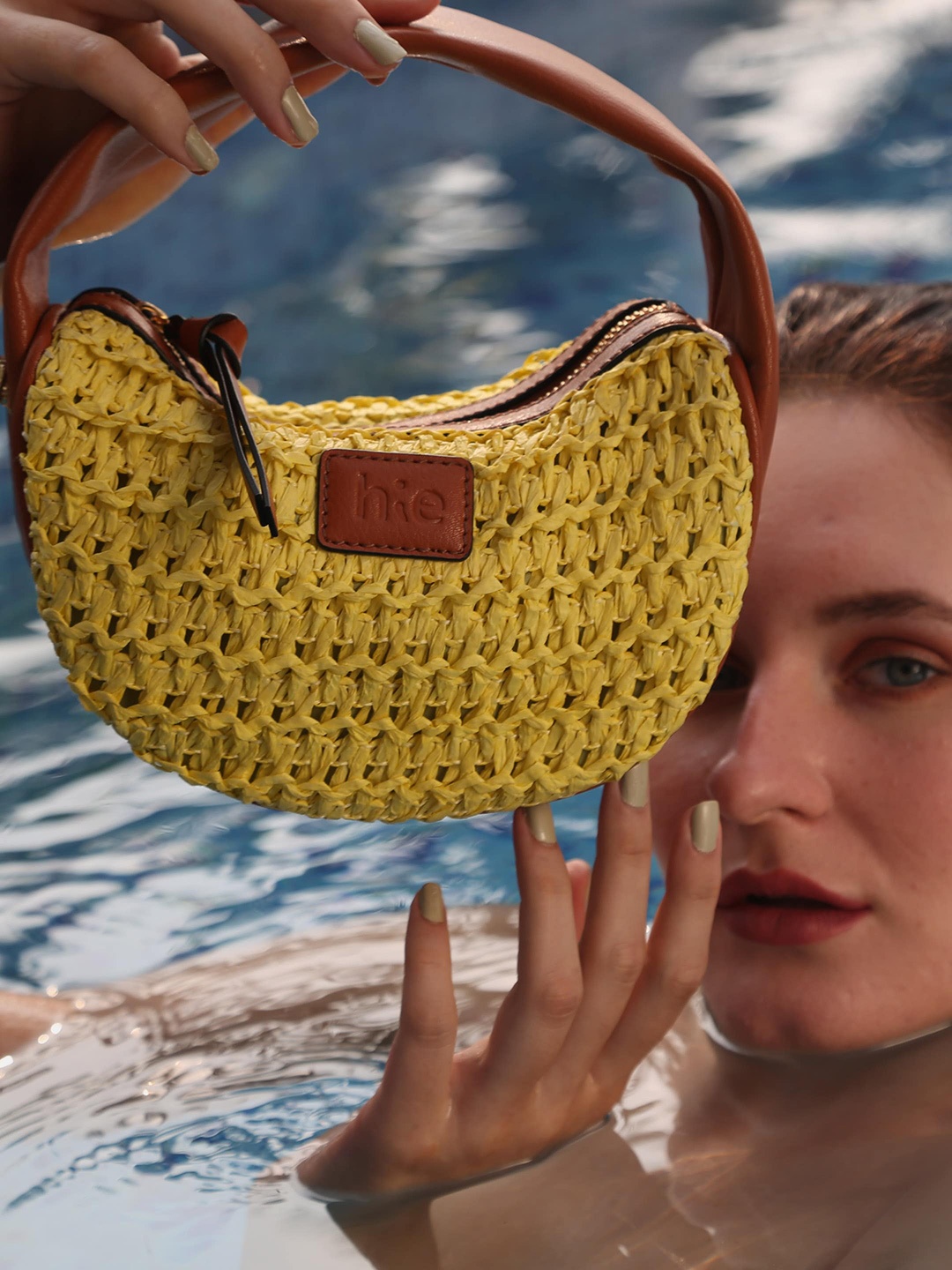 

HIE Textured Handheld Bag, Yellow