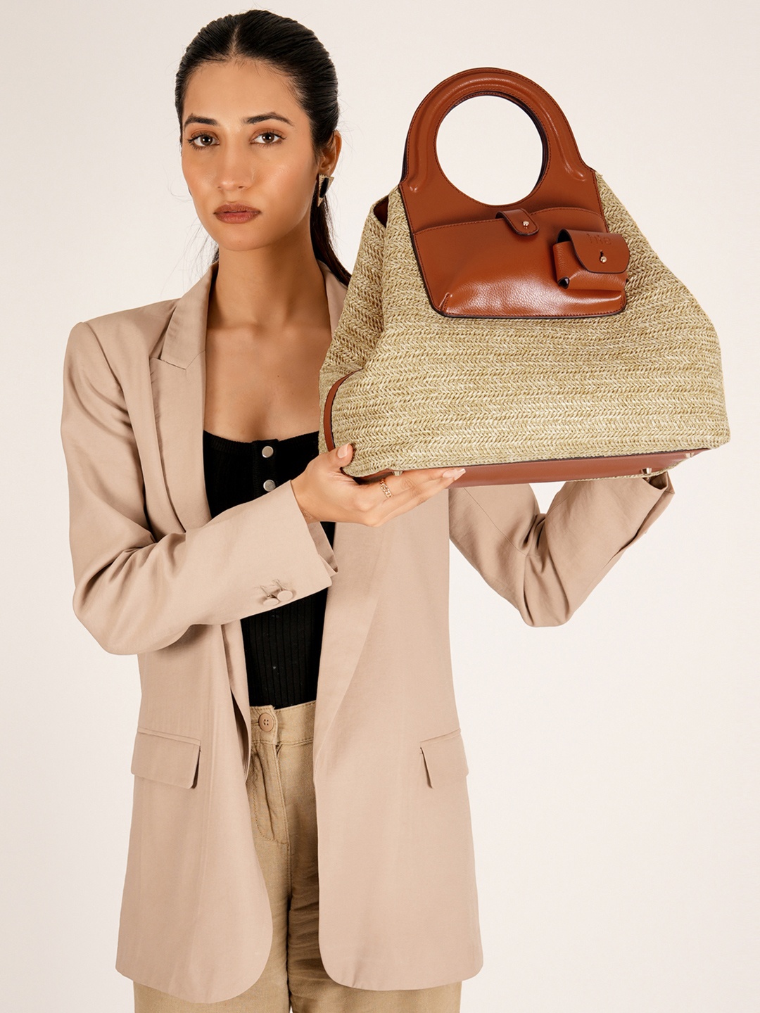 

HIE Self Design Structured Handheld Bag, Tan