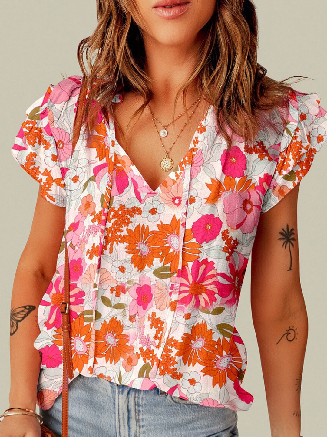 

StyleCast White Floral Printed Flutter Sleeve Top
