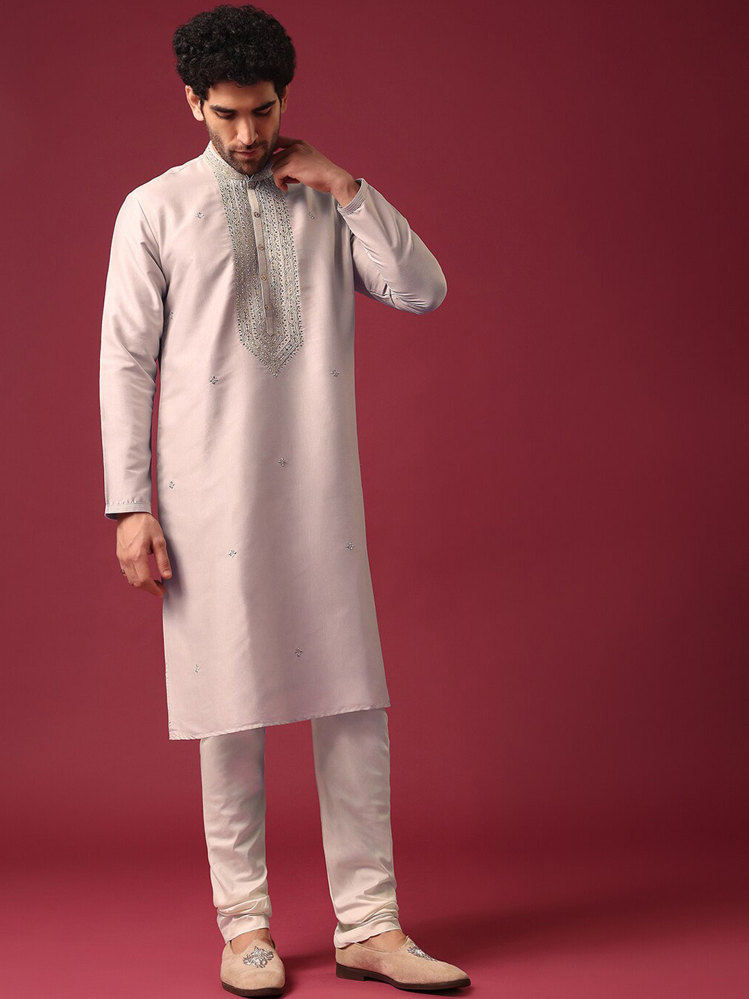 

KALKI Fashion Floral Embroidered Regular Thread Work Pure Silk Kurta with Churidar, Grey