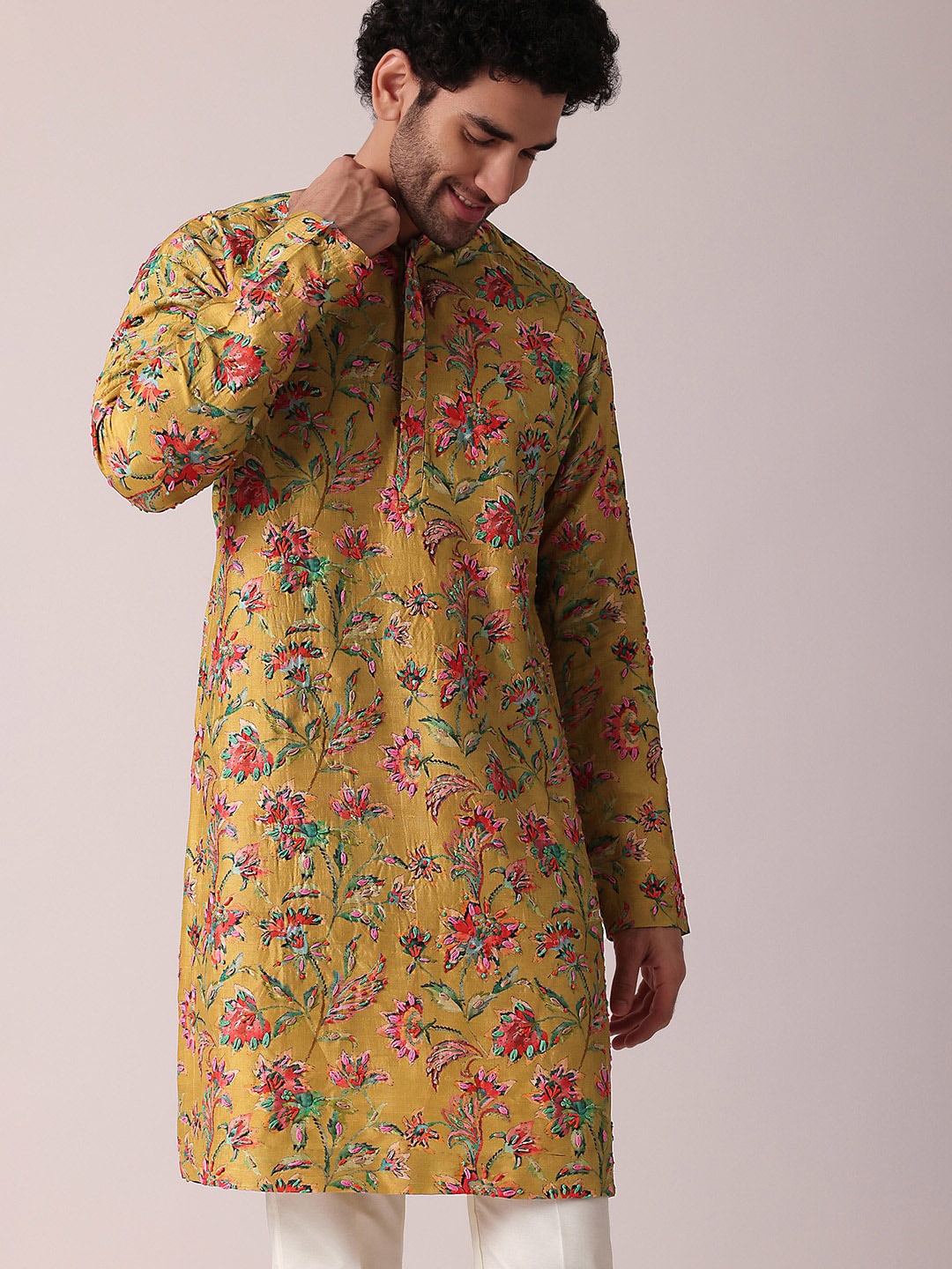 

KALKI Fashion Floral Printed Pure Silk Kurta with Trousers, Yellow