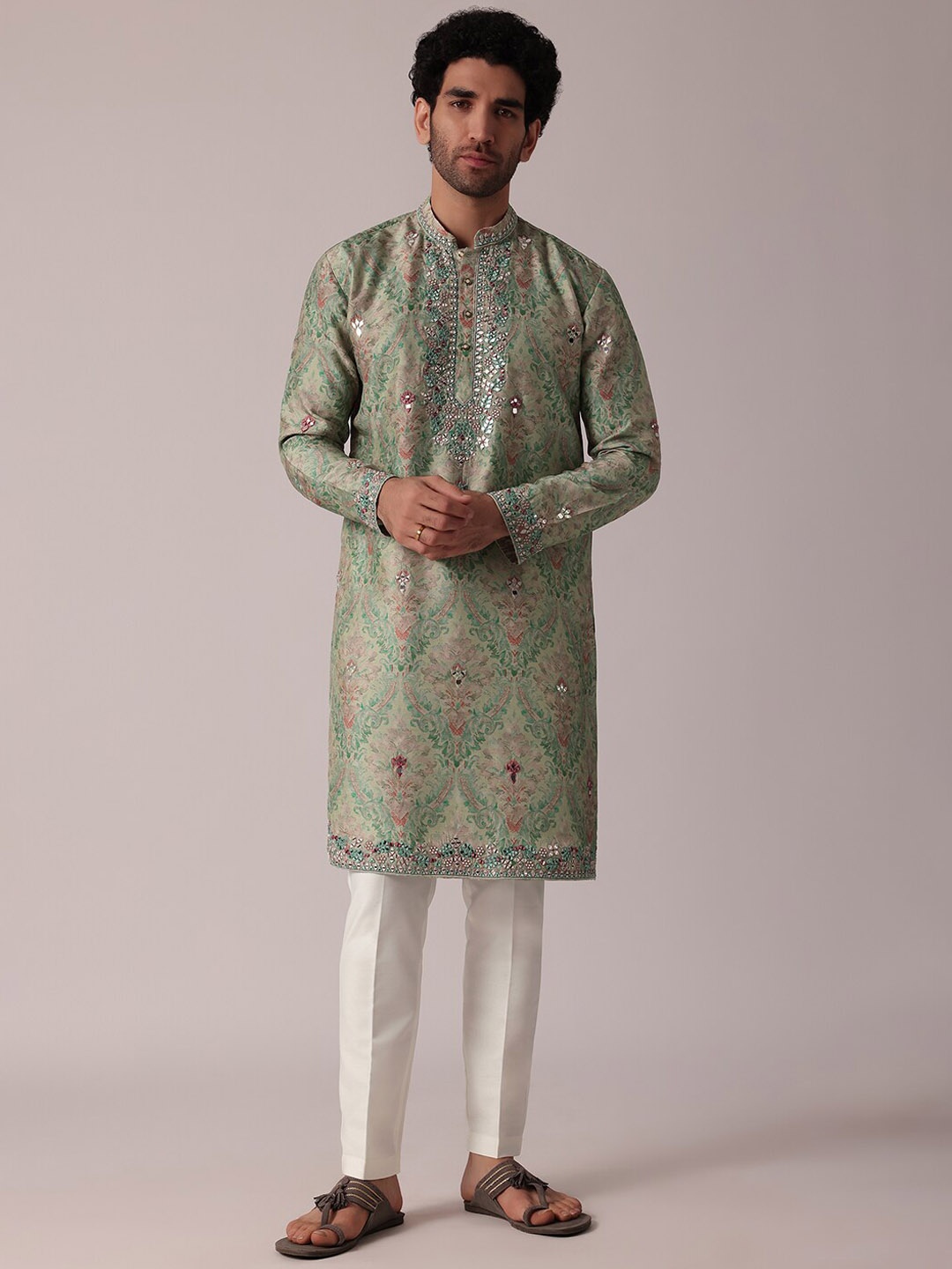 

KALKI Fashion Floral Printed Mandarin Collar Mirror Work Pure Silk Kurta with Trousers, Green