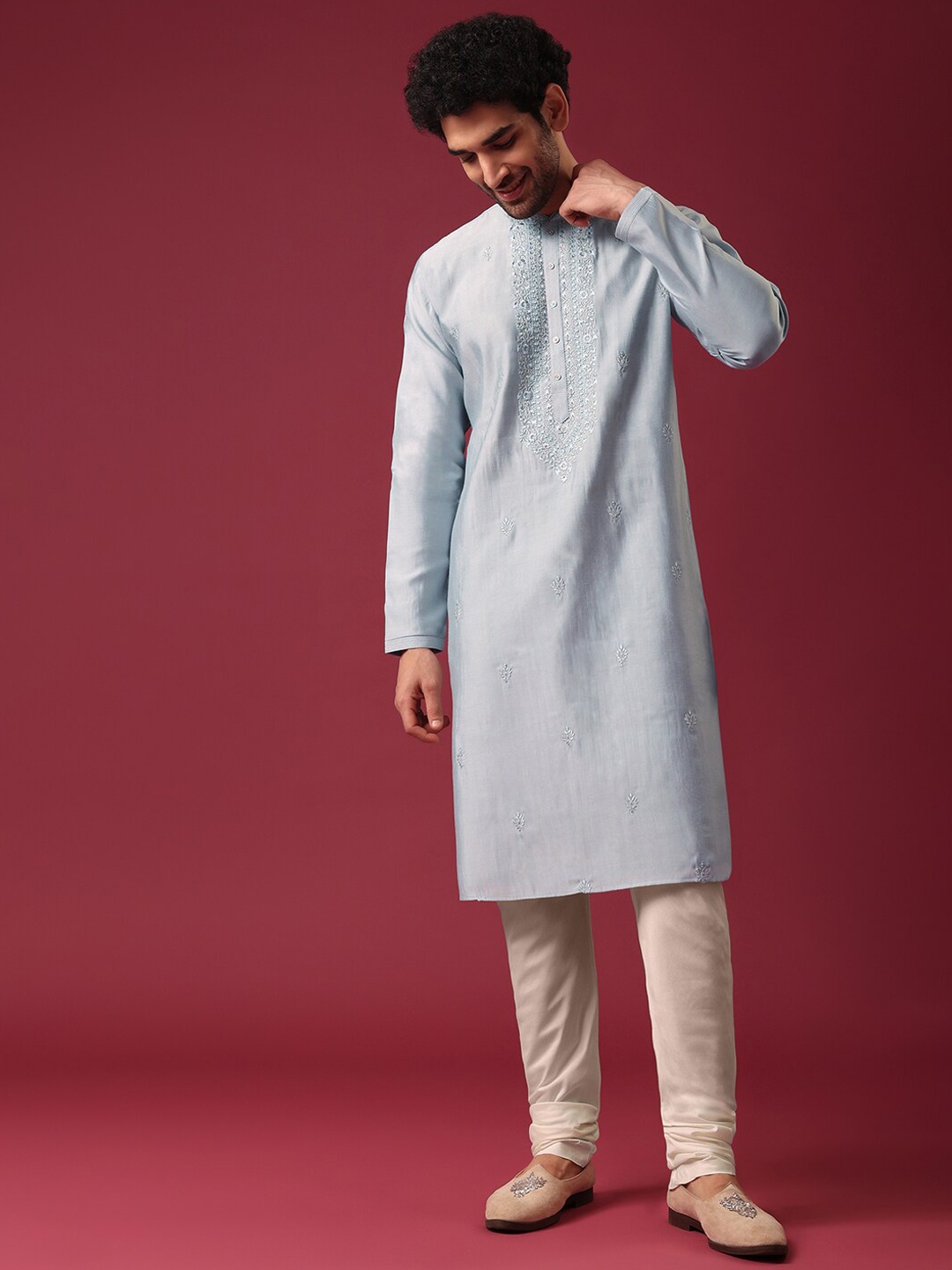 

KALKI Fashion Floral Embroidered Thread Work Pure Silk Kurta with Trousers, Blue