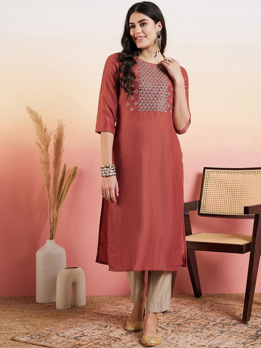 

MASSTANI BY INDDUS Ethnic Motifs Yoke Design Thread Work Straight Kurta, Rust