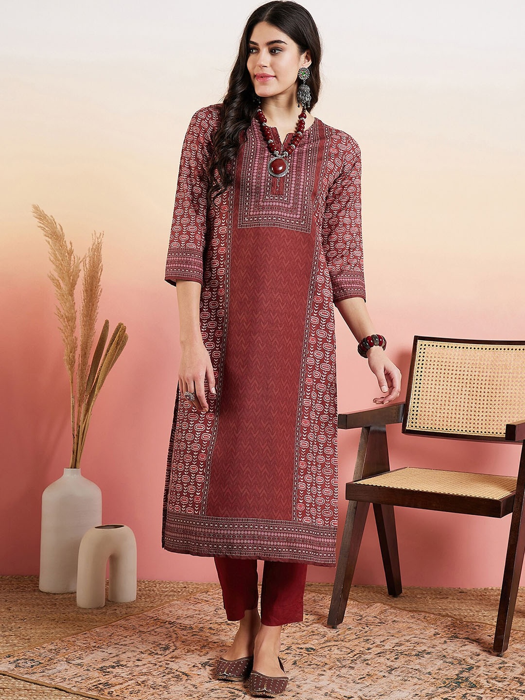 

MASSTANI BY INDDUS Ethnic Motifs Printed Notched Neck Kurta With Trousers, Maroon