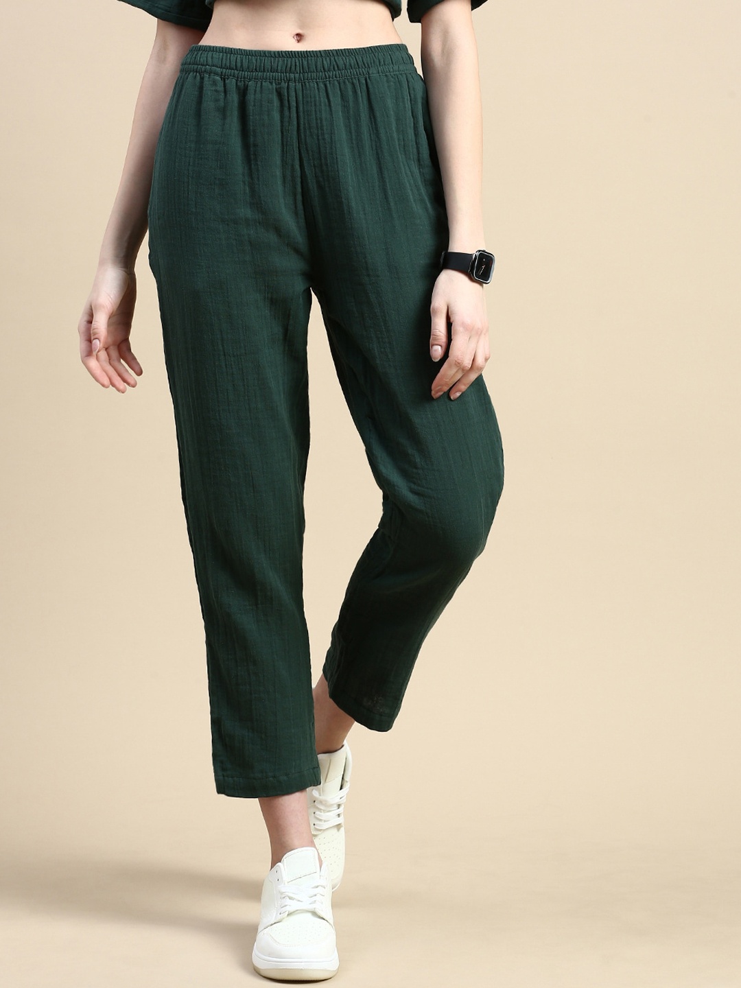 

De Moza Women High-Rise Cotton Trousers, Green