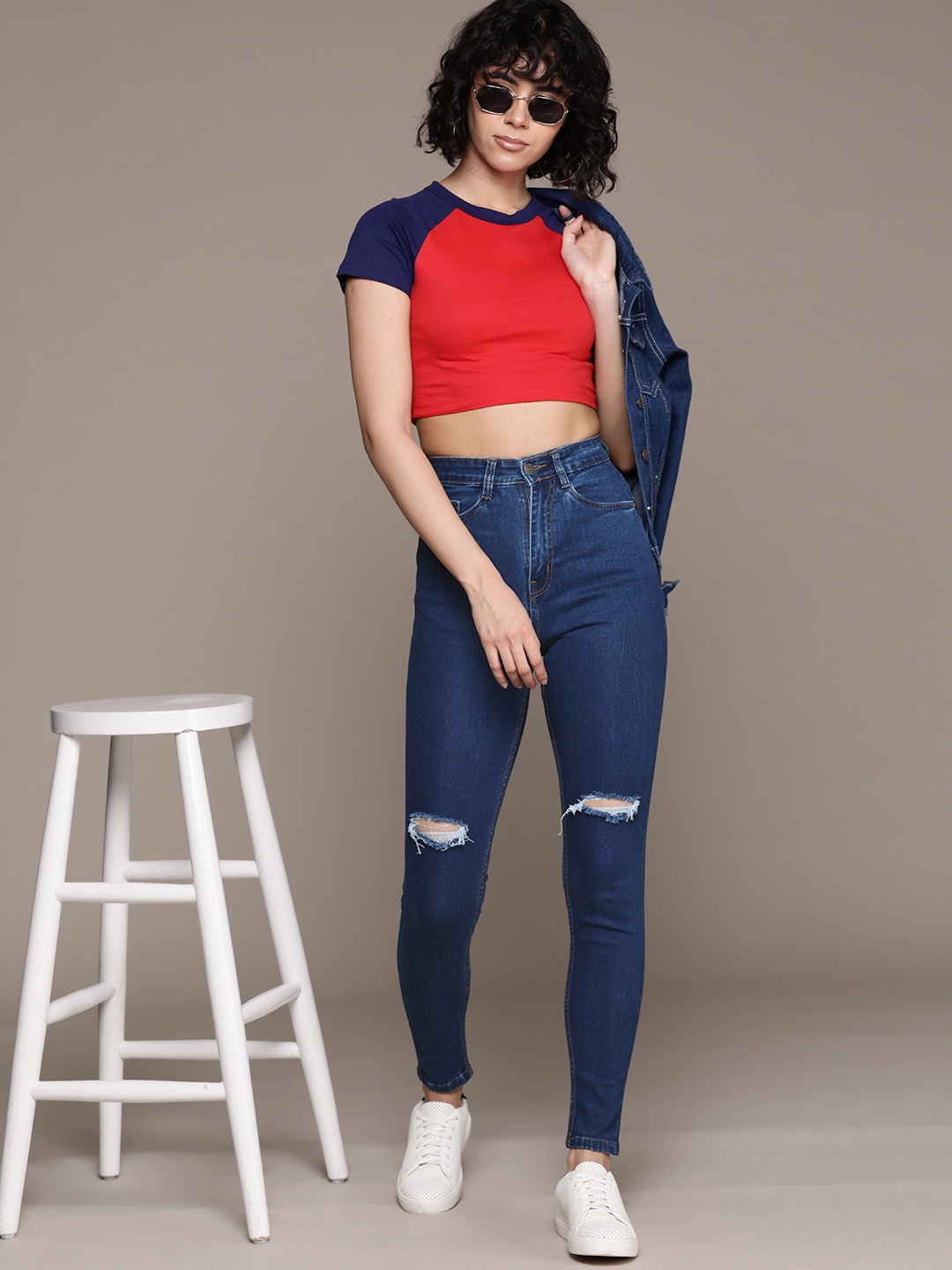 

Roadster Women Skinny Fit High-Rise Slash Knee Stretchable Jeans, Navy blue