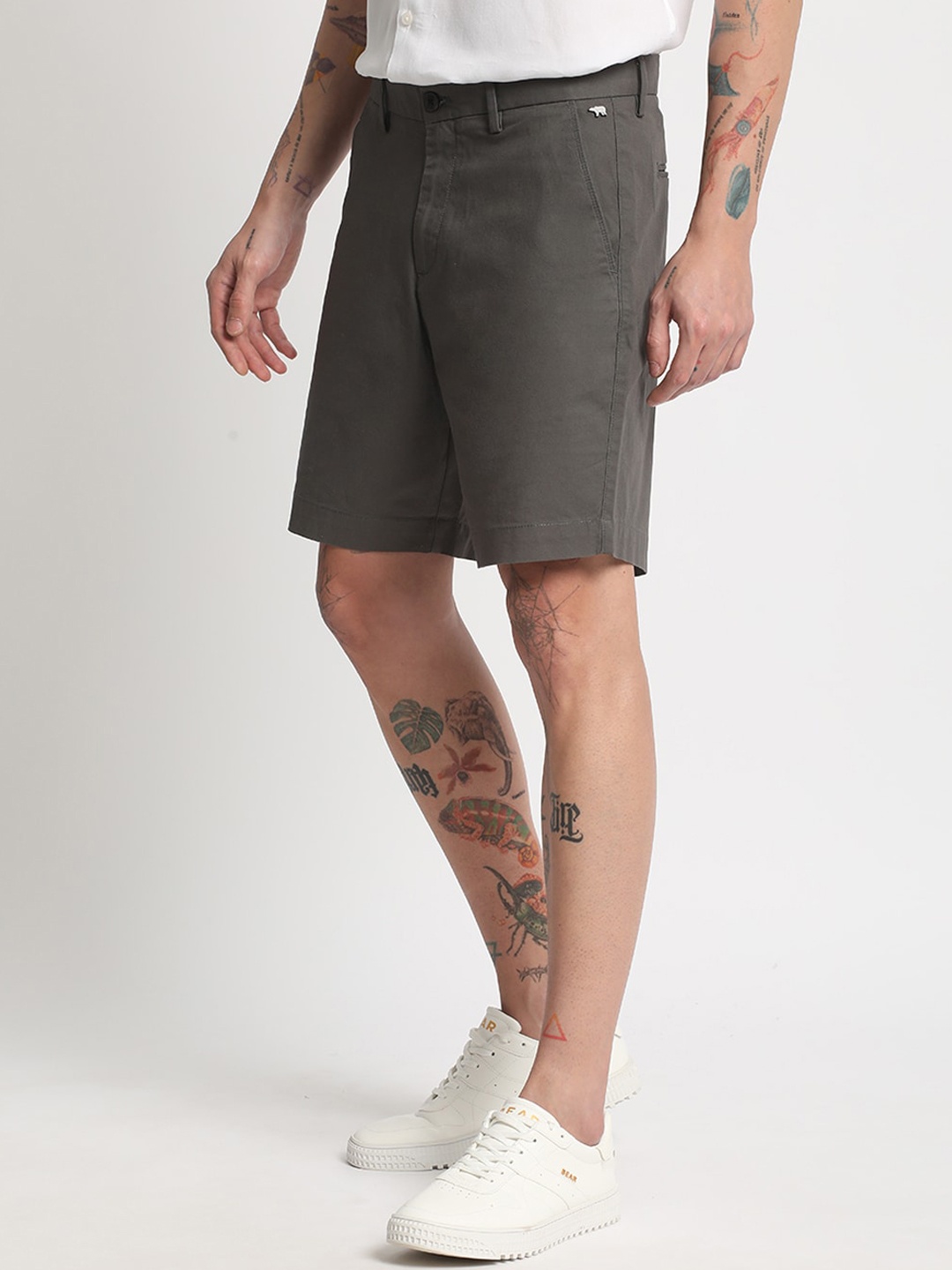

THE BEAR HOUSE Men Slim Fit Pure Cotton Shorts, Grey