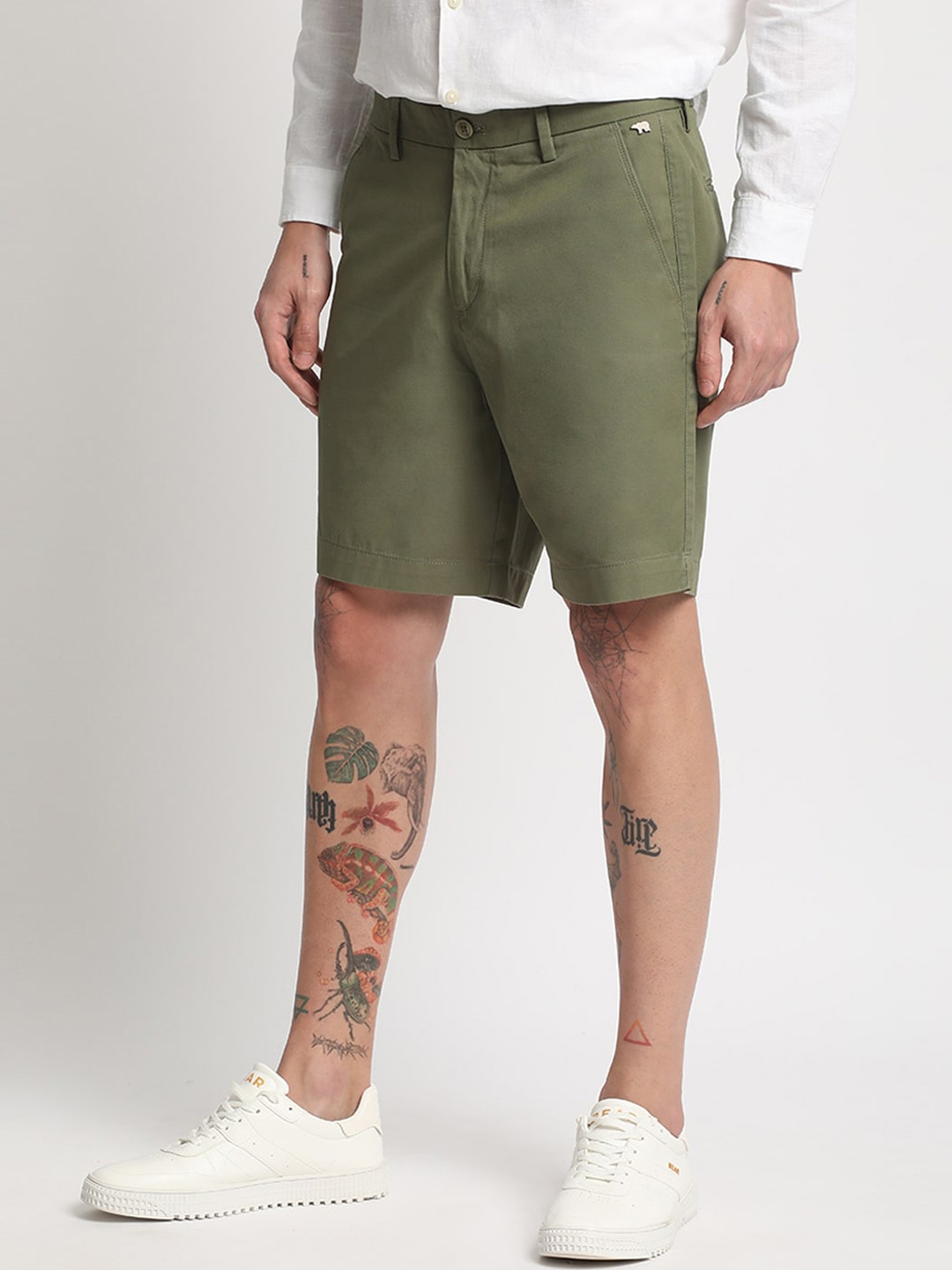 

THE BEAR HOUSE Men Slim Fit Pure Cotton Shorts, Green