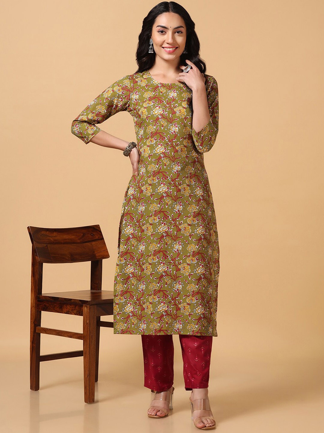 

FASHION DREAM Floral Printed Kurta with Trousers, Green