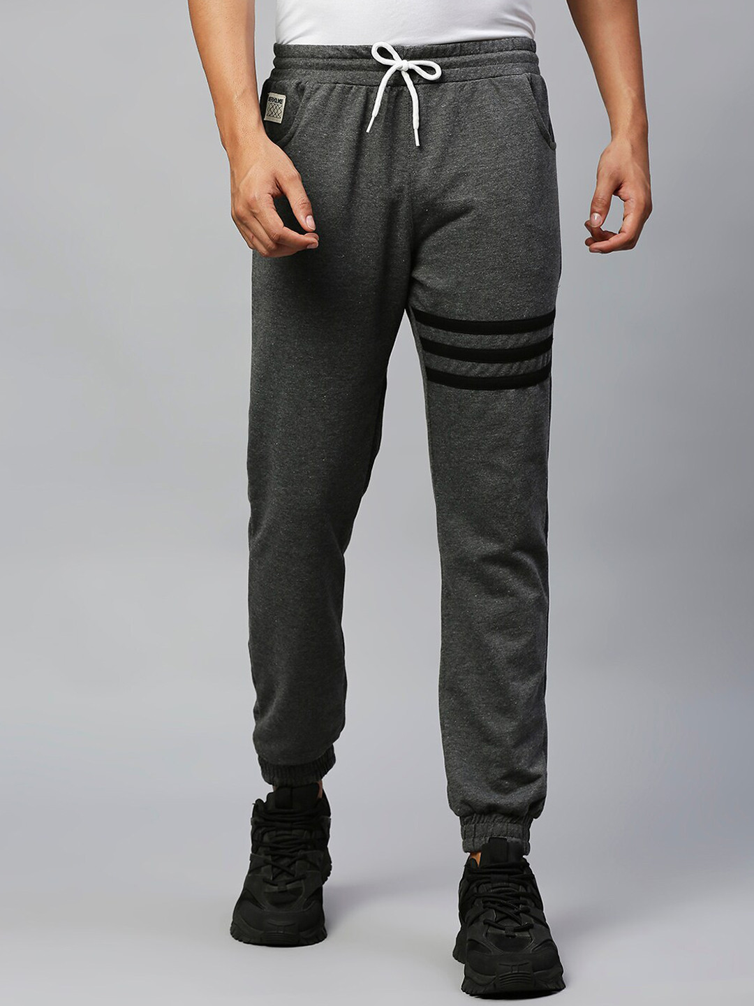 

Hubberholme Men Mid-Rise Joggers, Charcoal