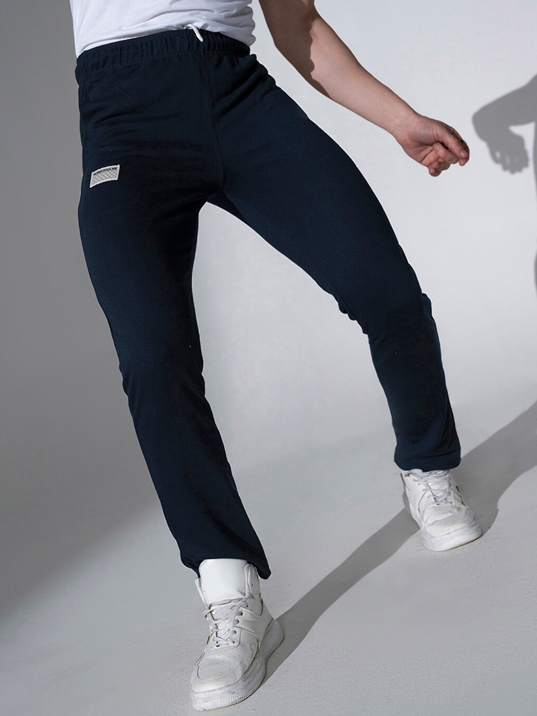 

Hubberholme Men Mid-Rise Track Pants, Navy blue