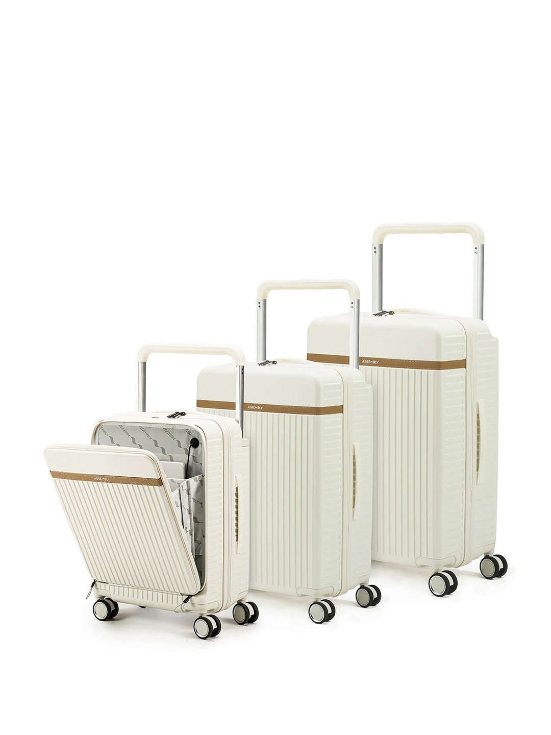 

Assembly Premium Set of 3 Rover Pro White Trolley Bags- 20, 24 inches and 28 Inches