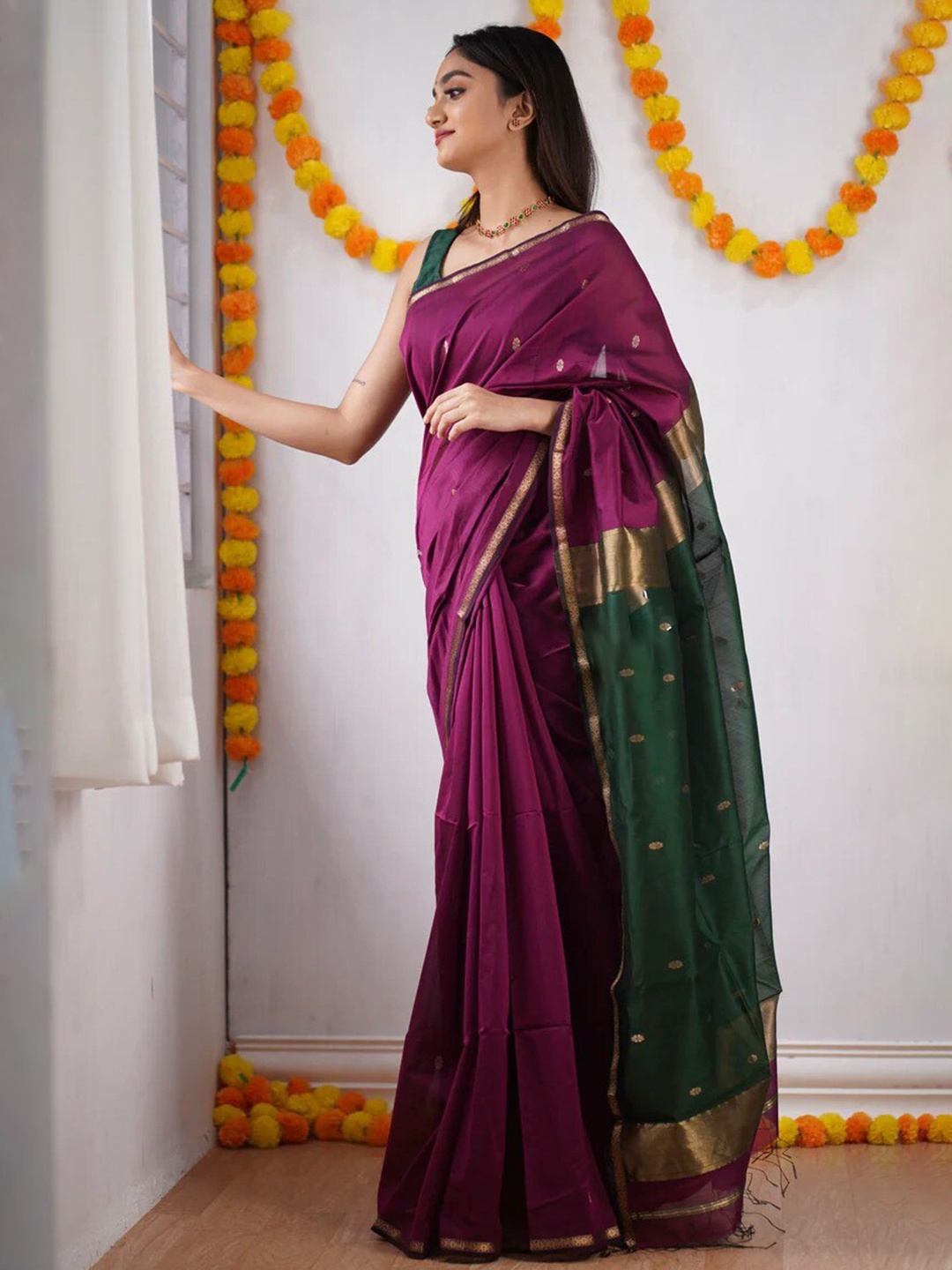 

KALINI Ethnic Motifs Woven Design Zari Art Silk Saree, Purple