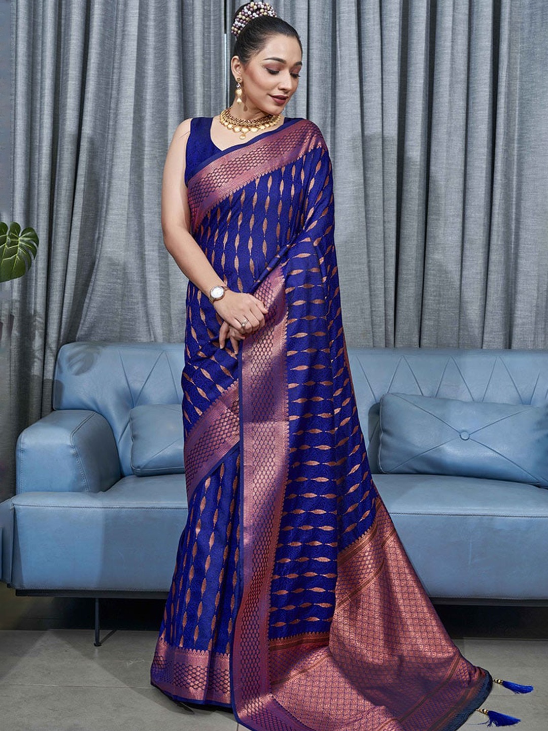 

KALINI Woven Design Zari Saree, Blue