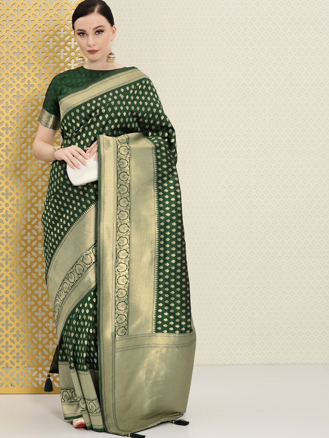 

KALINI Floral Woven Design Zari Saree, Green