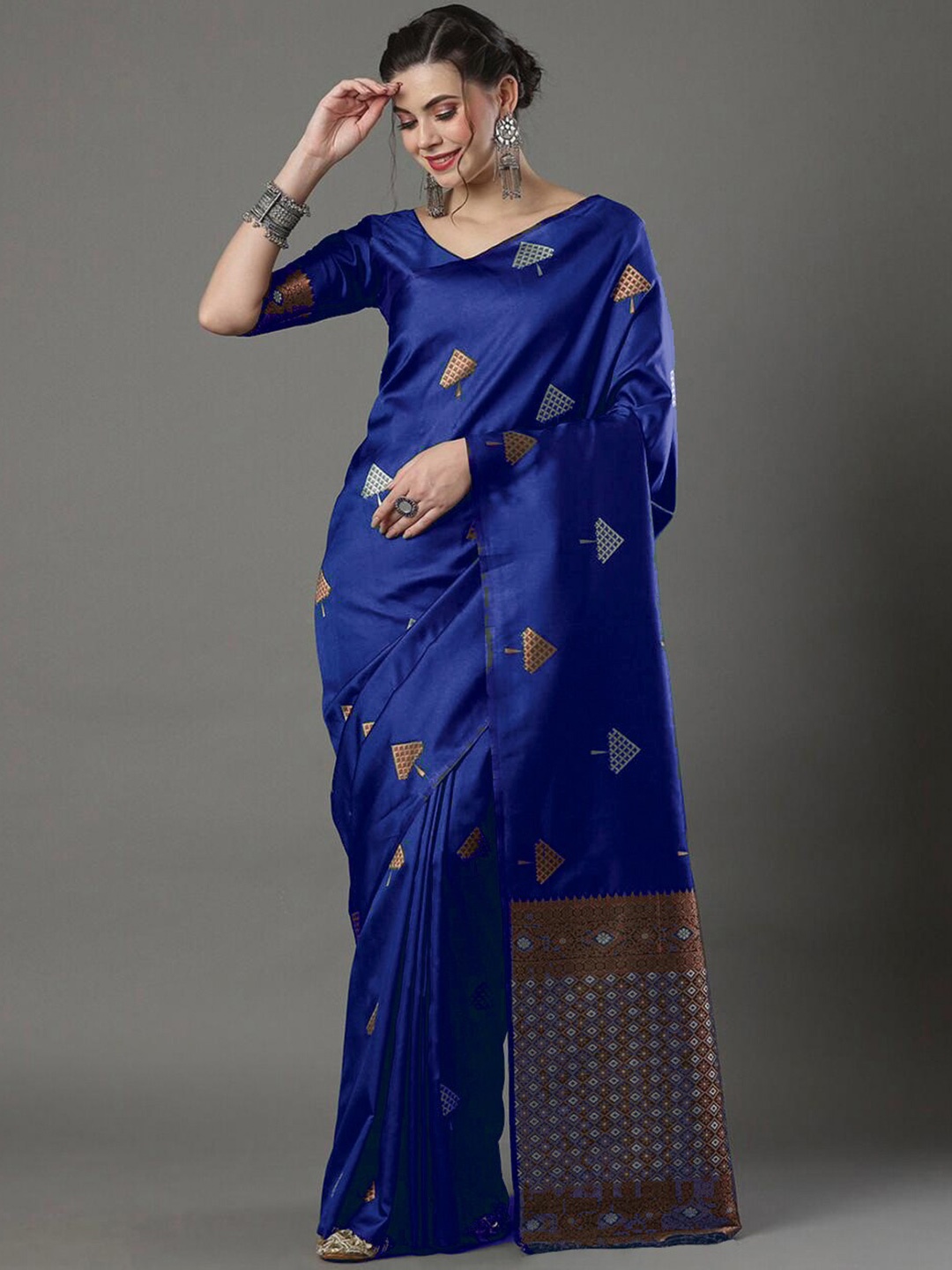 

KALINI Geometric Woven Design Zari Saree, Blue