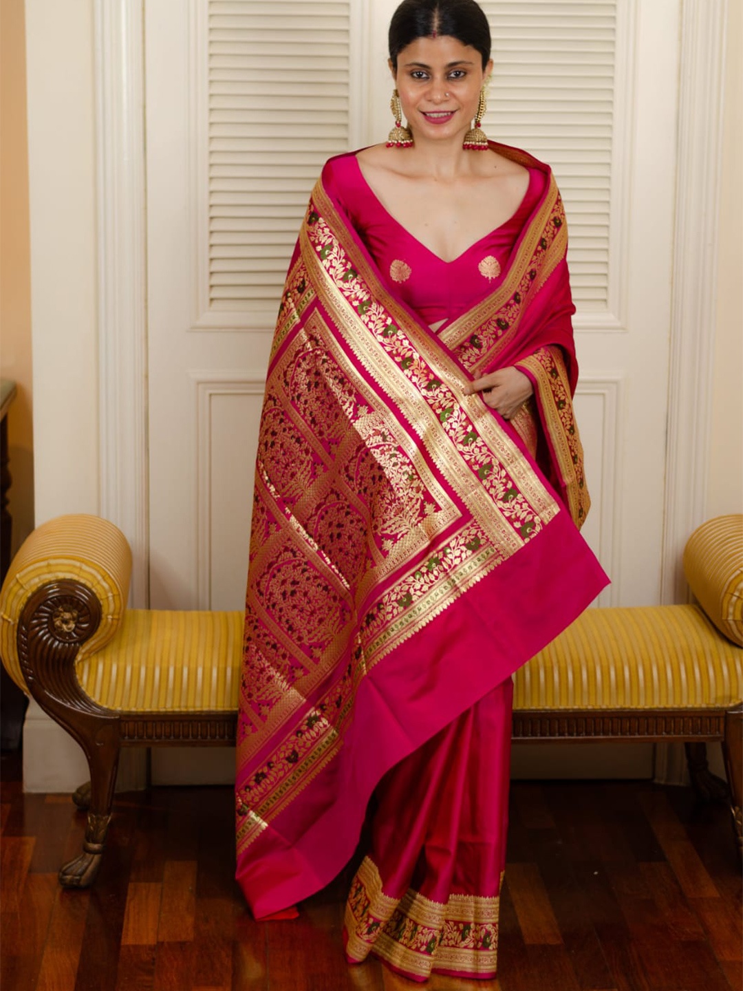 

KALINI Ethnic Motifs Woven Design Zari Saree, Pink