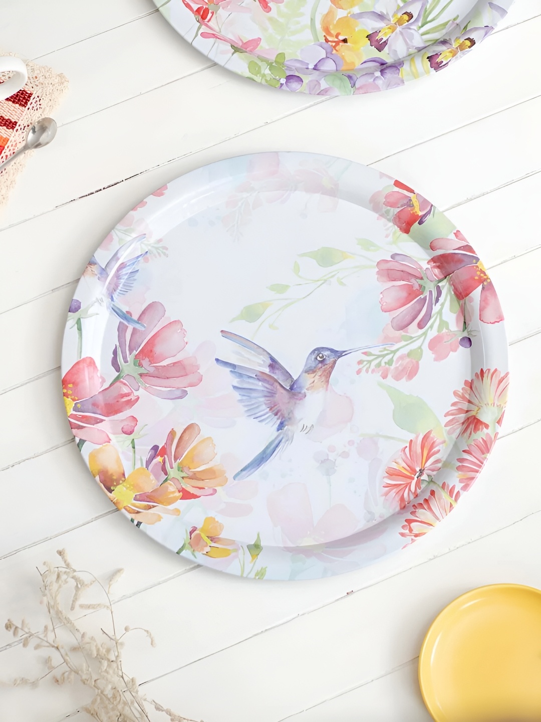 

THEDECORKART Blue & Red Floral Printed Matte Plate